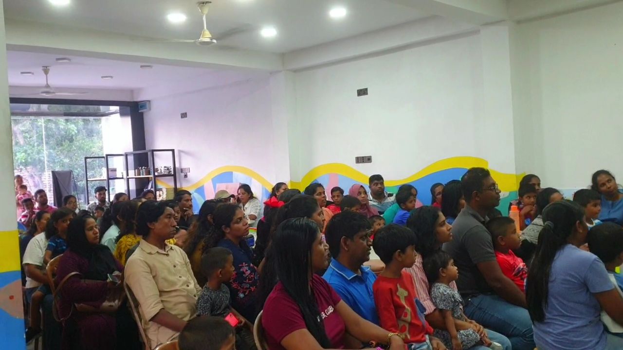 Ceylon Robotics students at the Galle branch