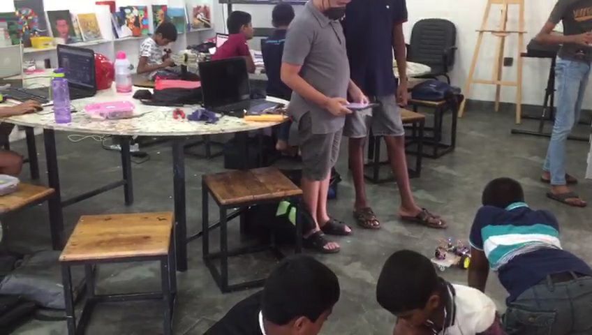Ceylon Robotics students at the Galle branch