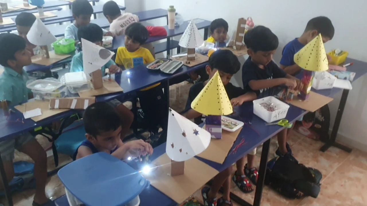Ceylon Robotics students at the Mount Lavinia branch
